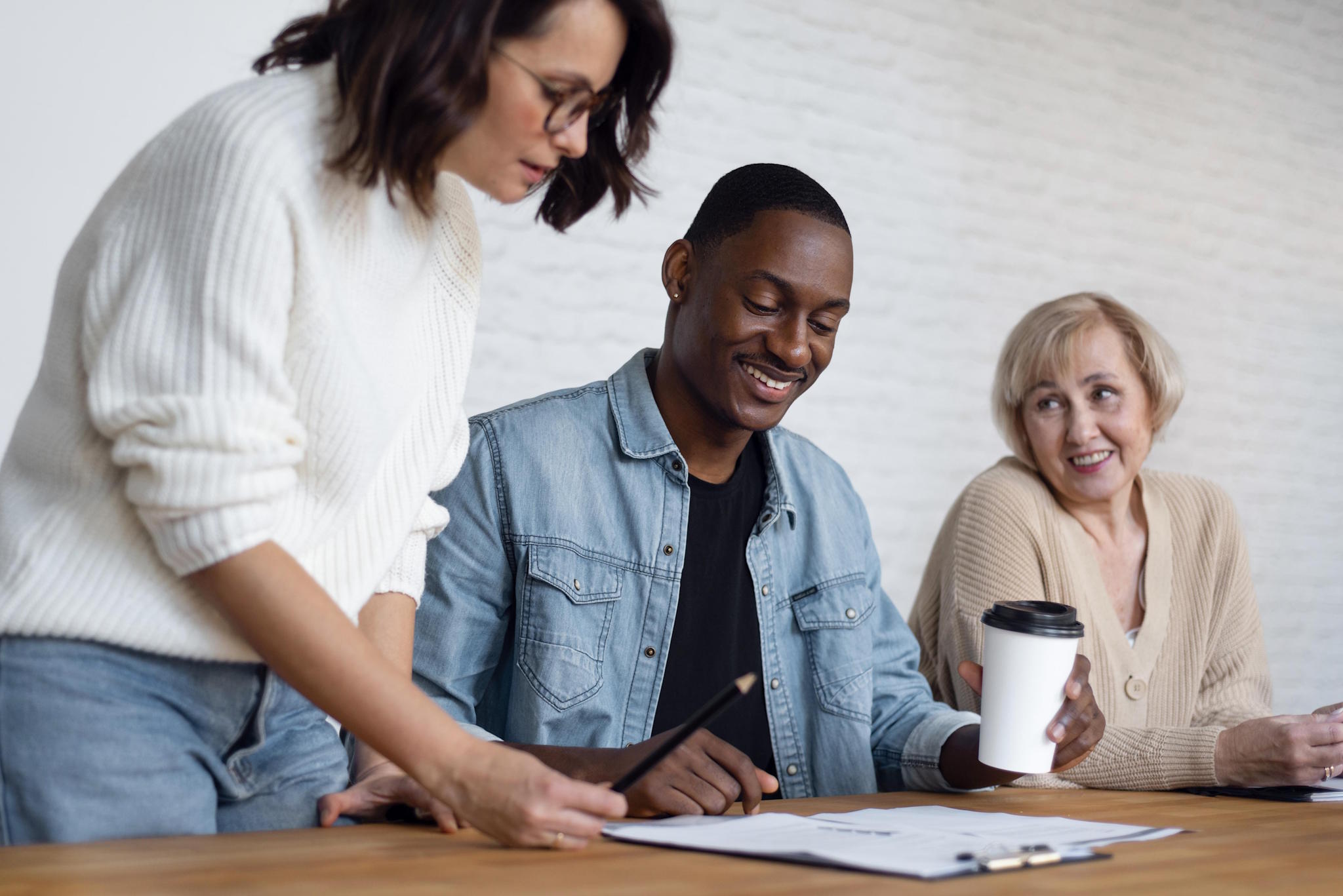Tutrice-avec-deux-apprentis