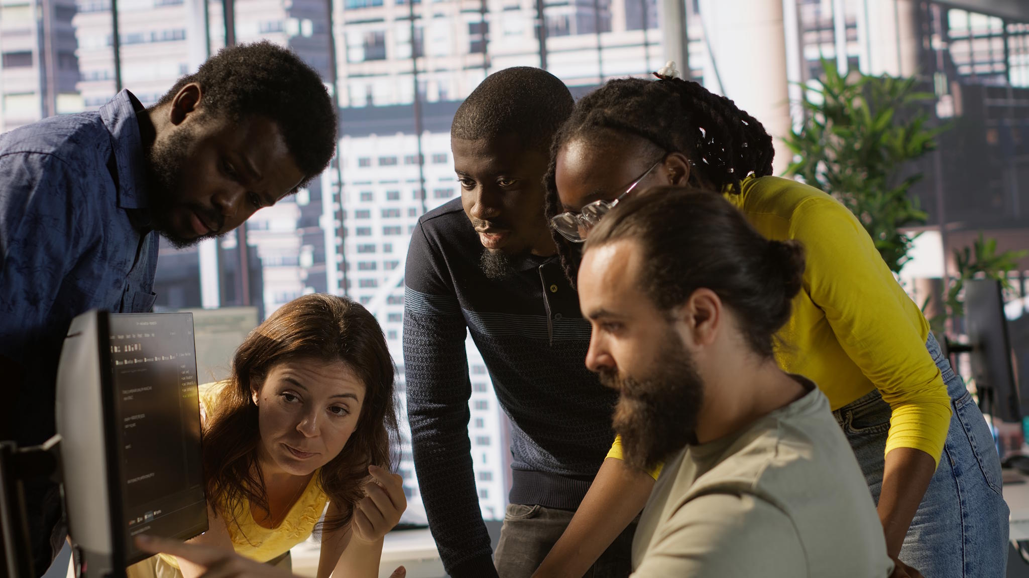 Apprentis-apprenant-avec-leur-tutrice