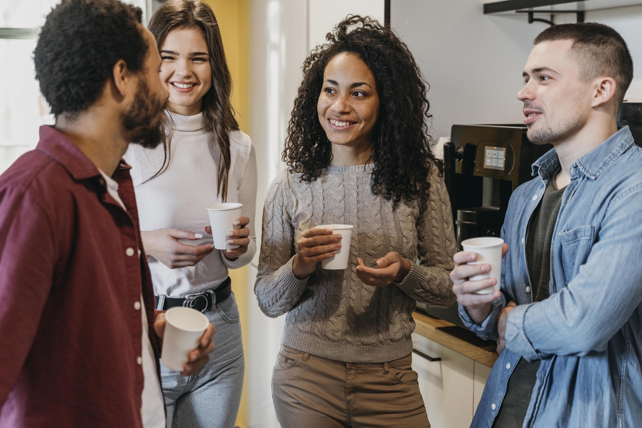 Groupe-en-pause-café